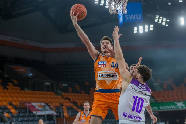 目前姆巴佩 目前姆巴佩