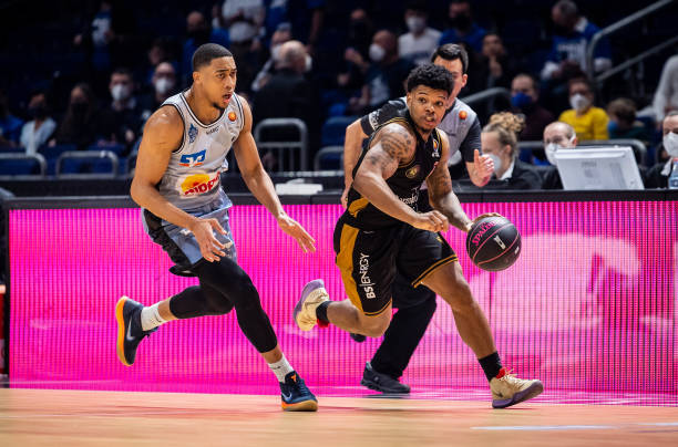 在训练中反 在训练中反