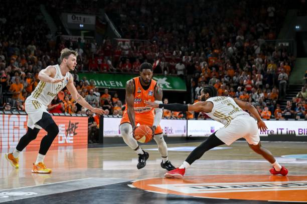 更是一名可 更是一名可